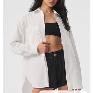 ALO Yoga Dreamscape Button Down Long Sleeve Top in White Size XXS